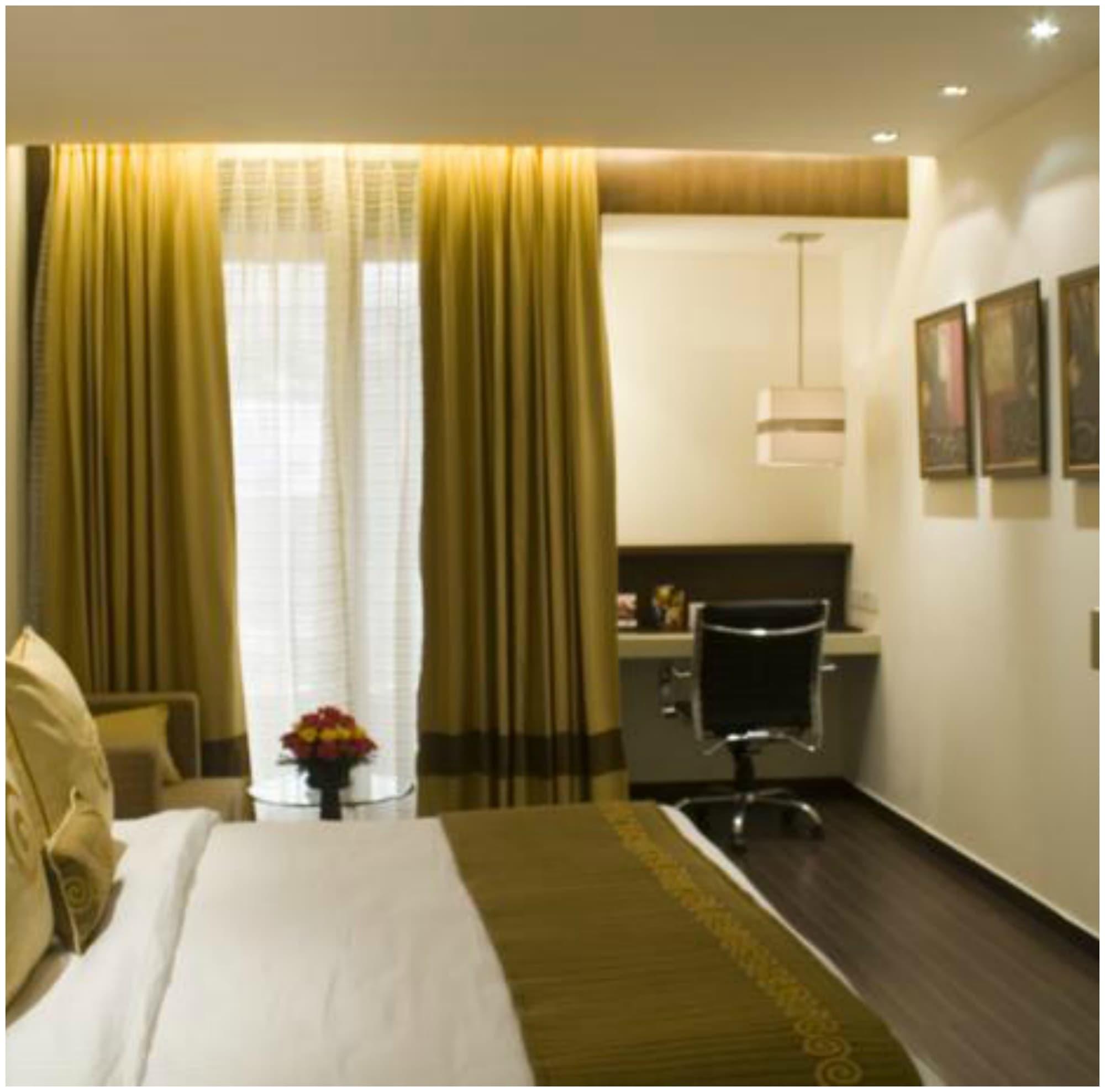 Shervani Nehru Place New Delhi Exterior photo